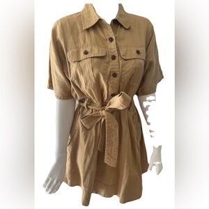 Banana Republic Linen Utility
Safari Shirt Dress SOLD